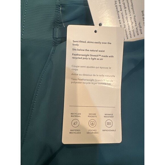 Athleta Brooklyn Womens Green Shorts New Size 20 - Picture 6 of 7